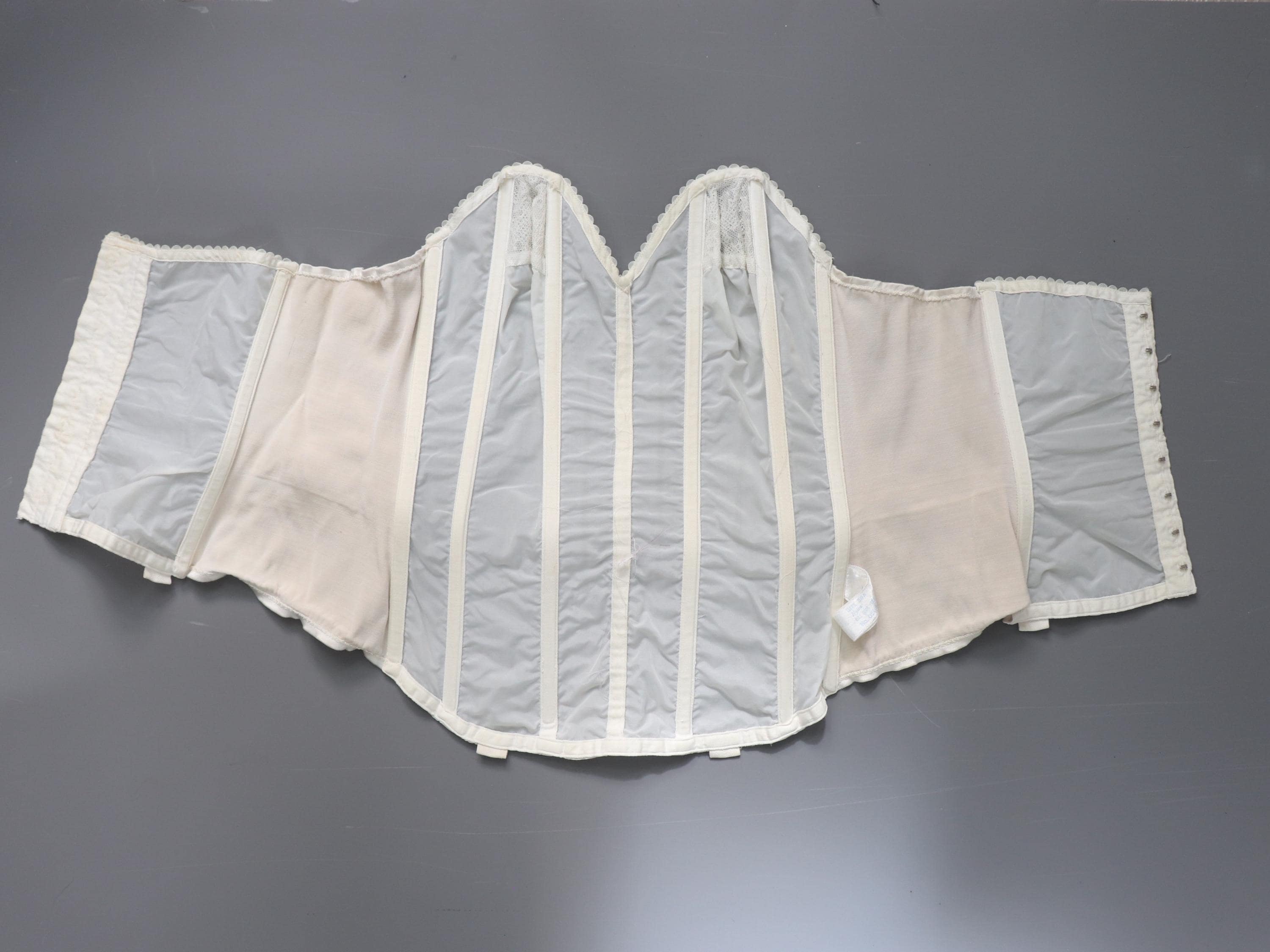 C1950s vintage English Rose Corsetry longline bra, white bustier corset, nylon and lace lingerie - 36A