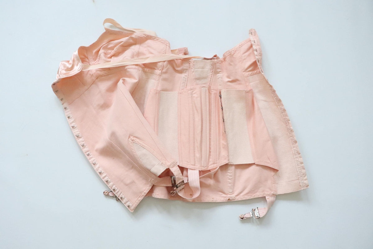 C1940S C1950S Vintage pink cotton and satin corselette with inner support band