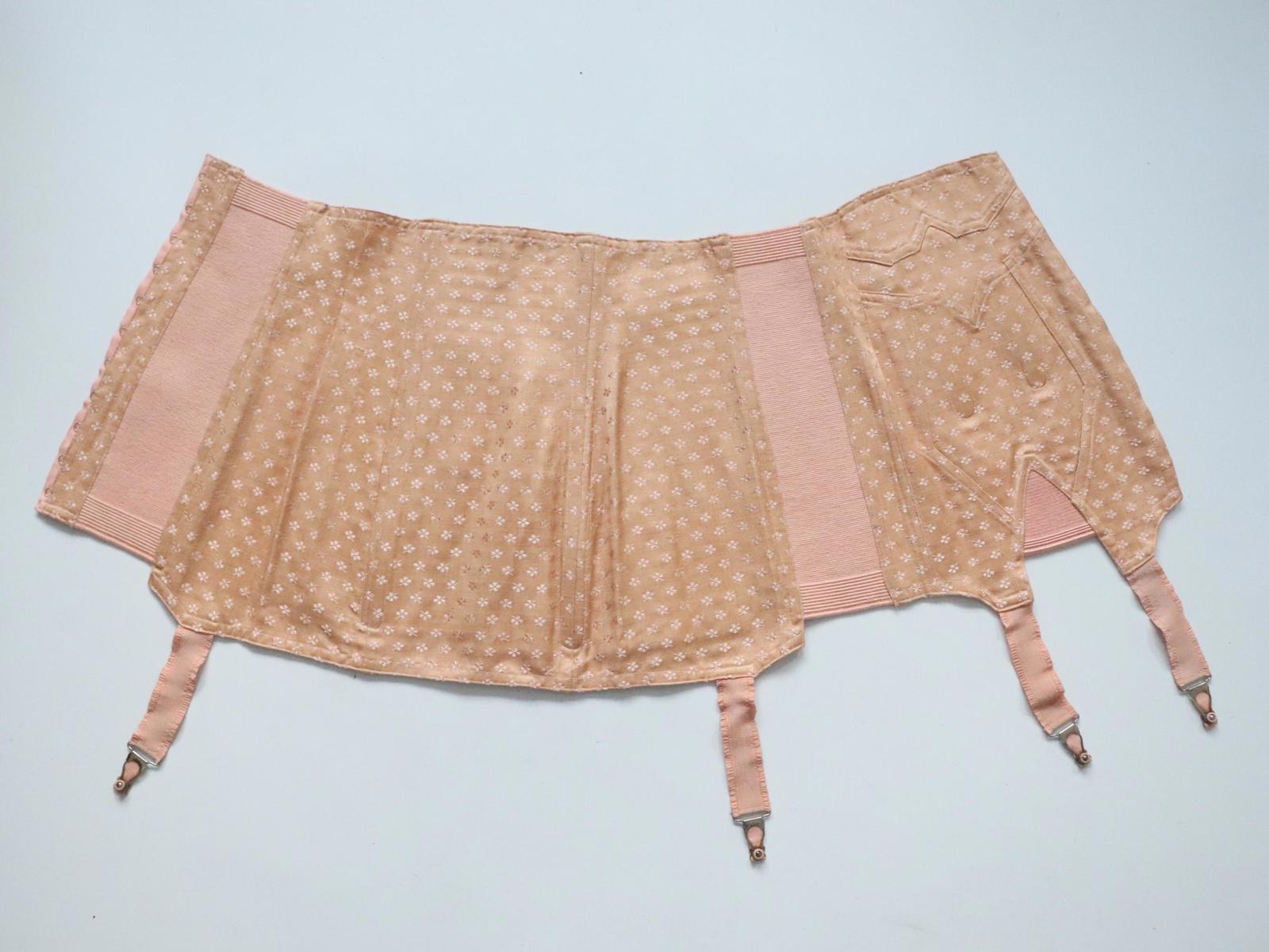 C1940s C1950s vintage pink floral coutil corset girdle - 26 - 28 inch waist
