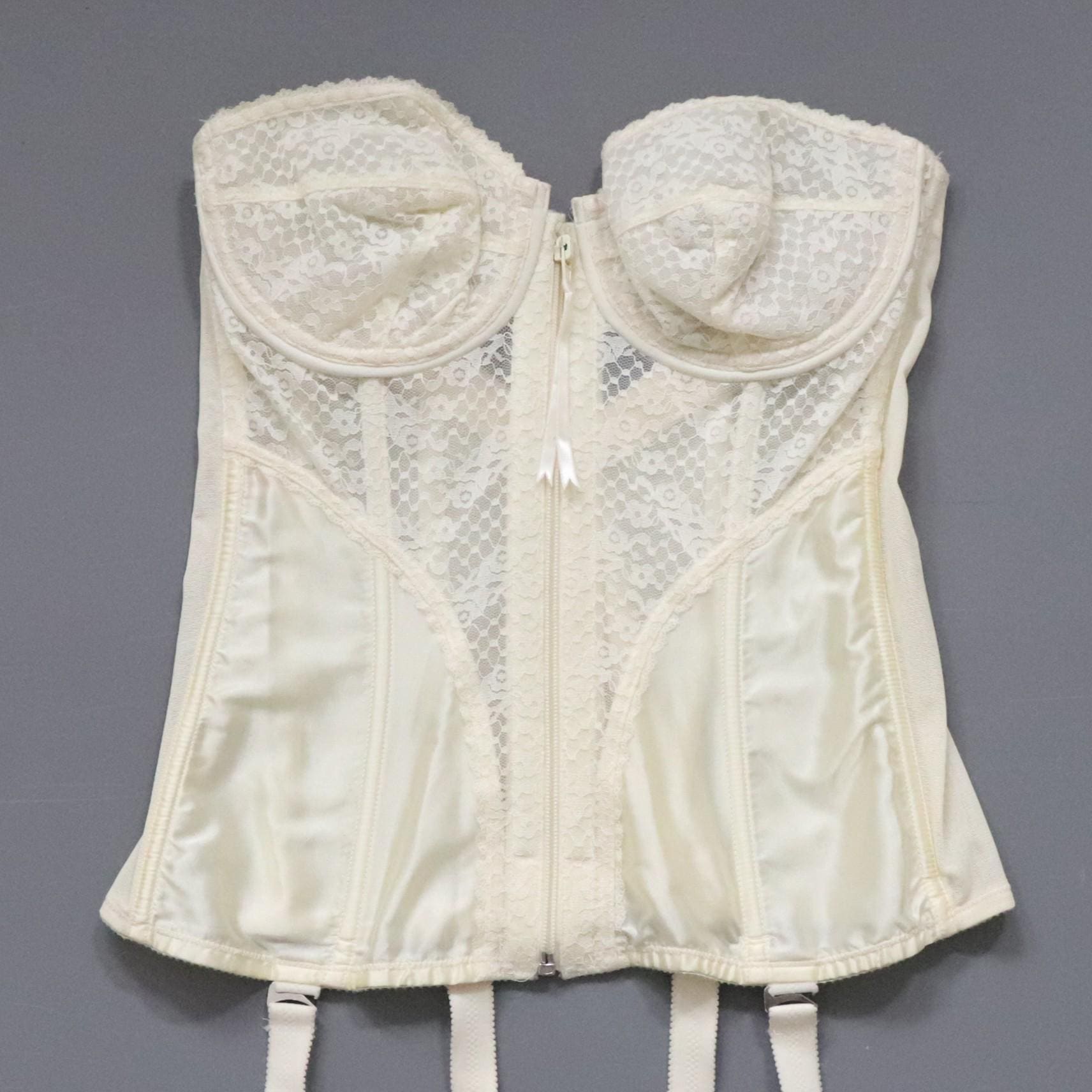 C1960s vintage Lady Marlene cream cupped bustier corset, zip fastening bodice style 986 size 36D