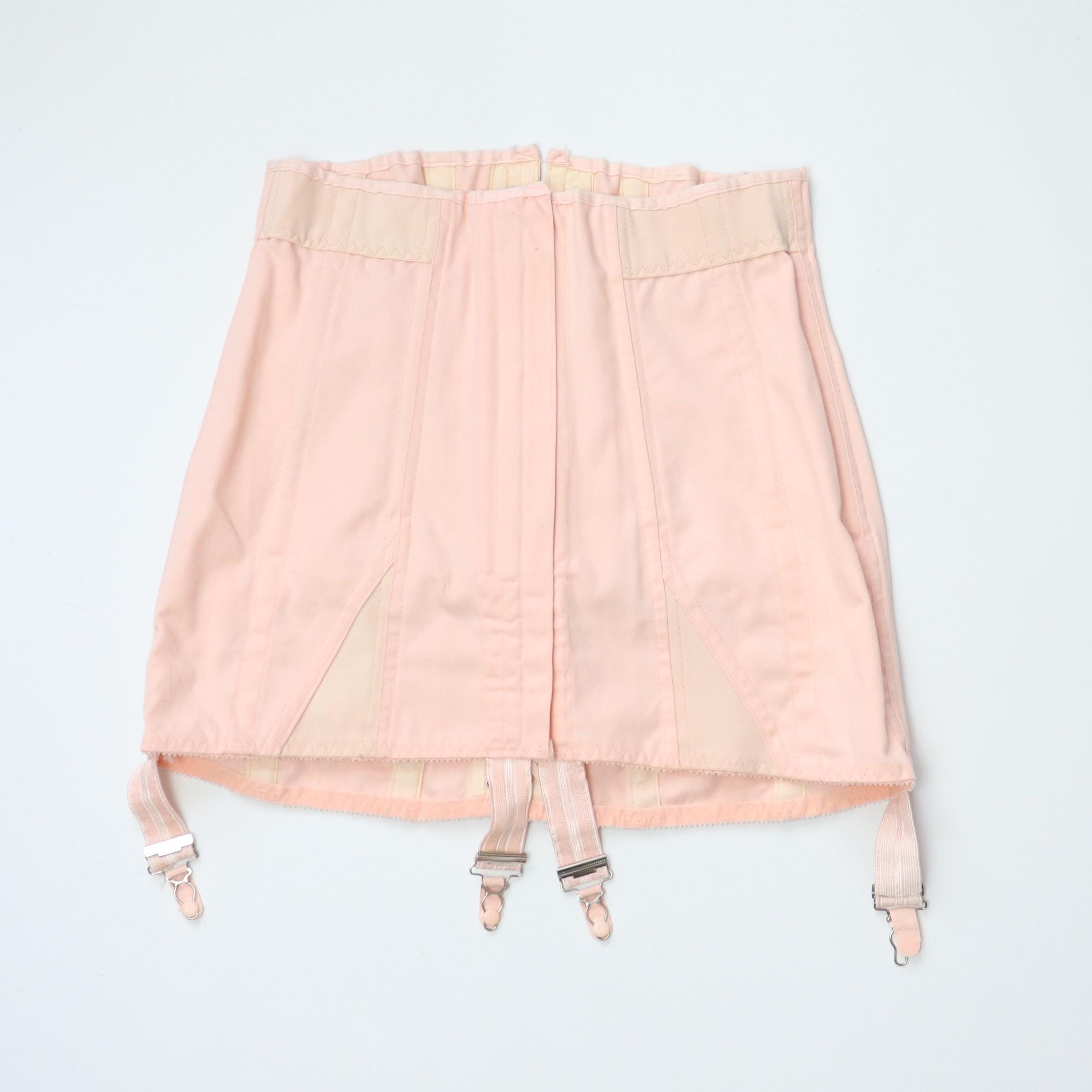 C1970s vintage Twilfit pale pink corset girdle with inner support band and discreet busk fastening - 29-30" WAIST