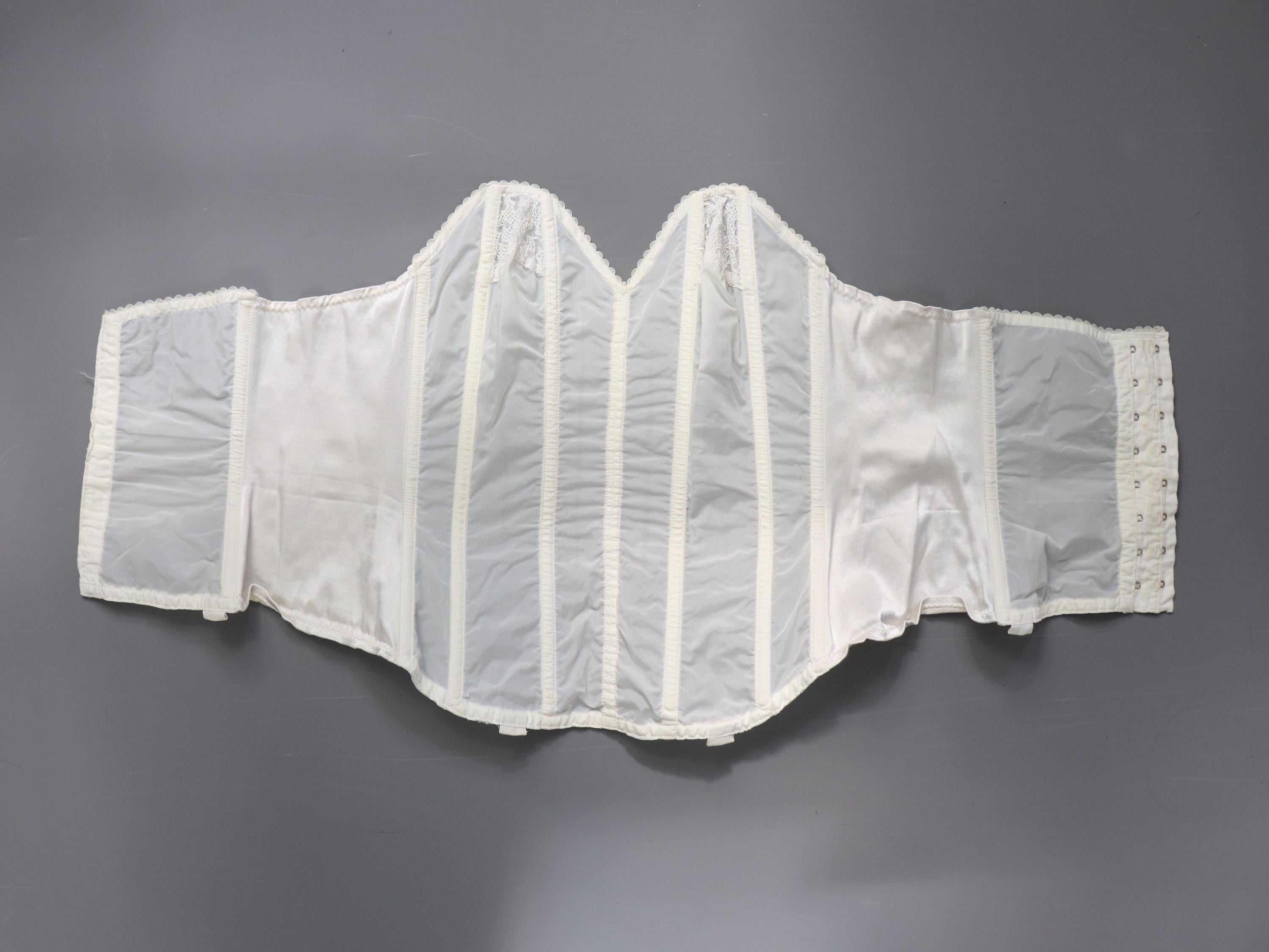 C1950s vintage English Rose Corsetry longline bra, white bustier corset, nylon and lace lingerie - 36A