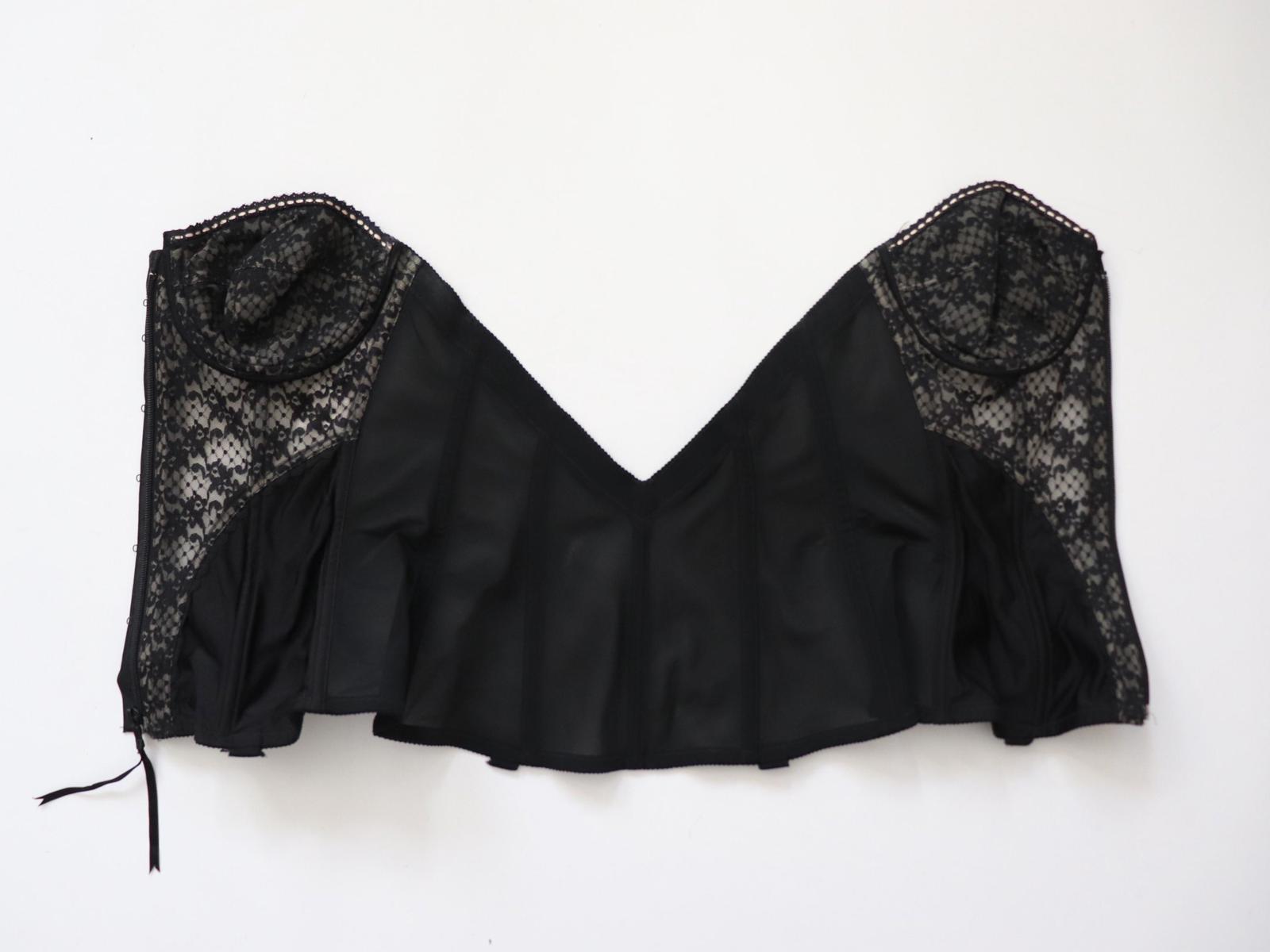 C1980s vintage Underscore by JC Penney black cupped bustier corset - SIZE 38C