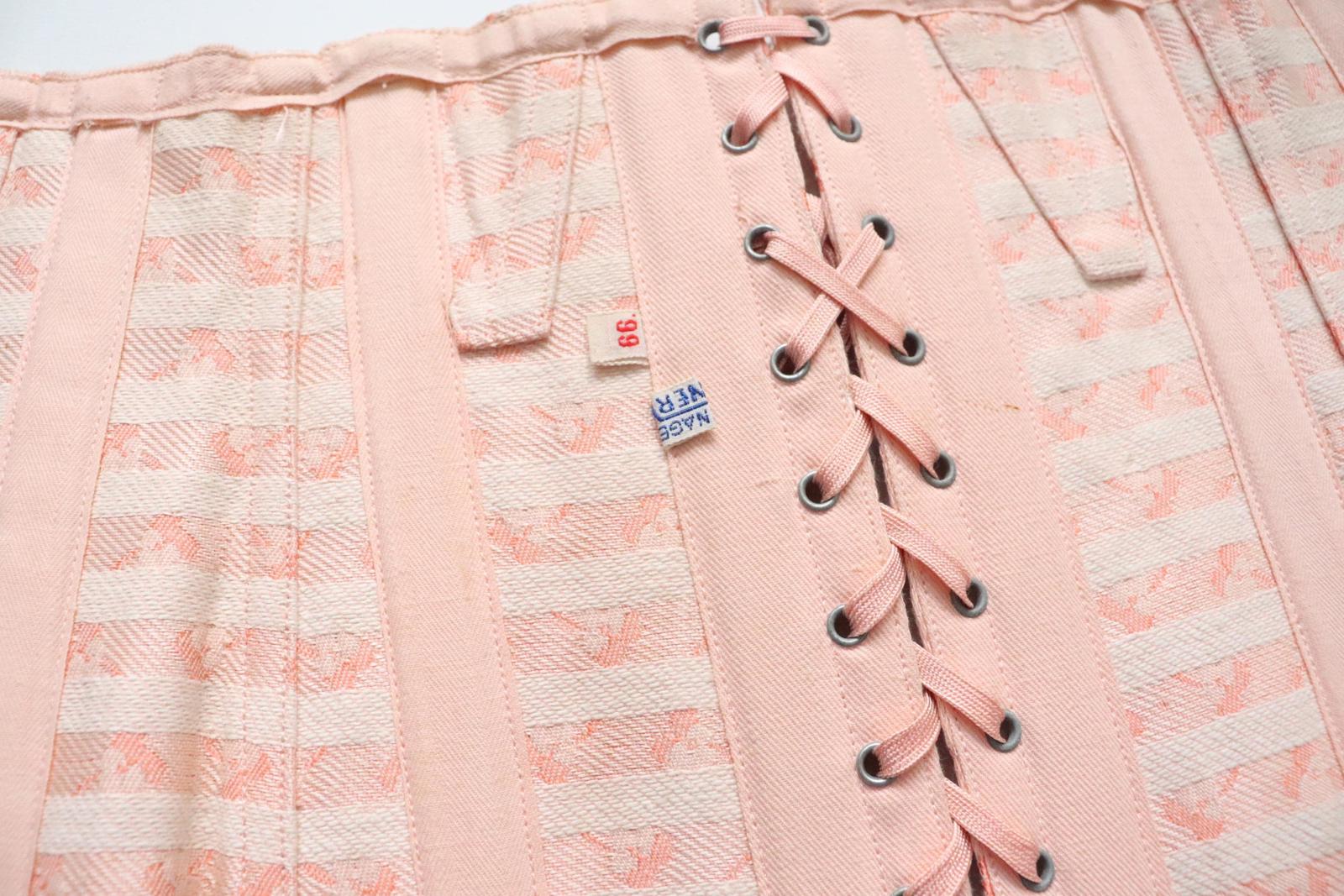 C1940s C1950s vintage pink floral broche coutil corset girdle - 24 inch waist