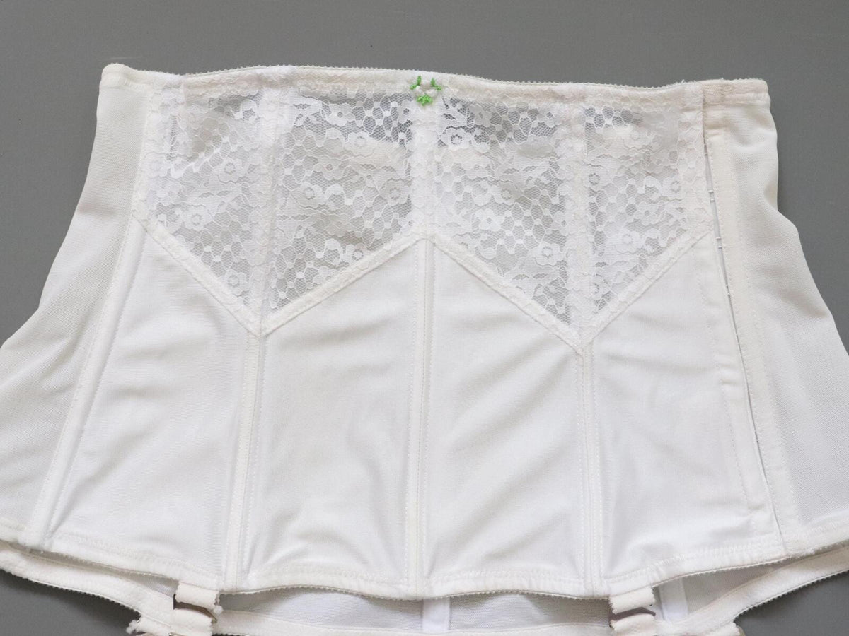 Vintage LADY MARLENE white corset girdle, open bottom girdle  - SIZE 30