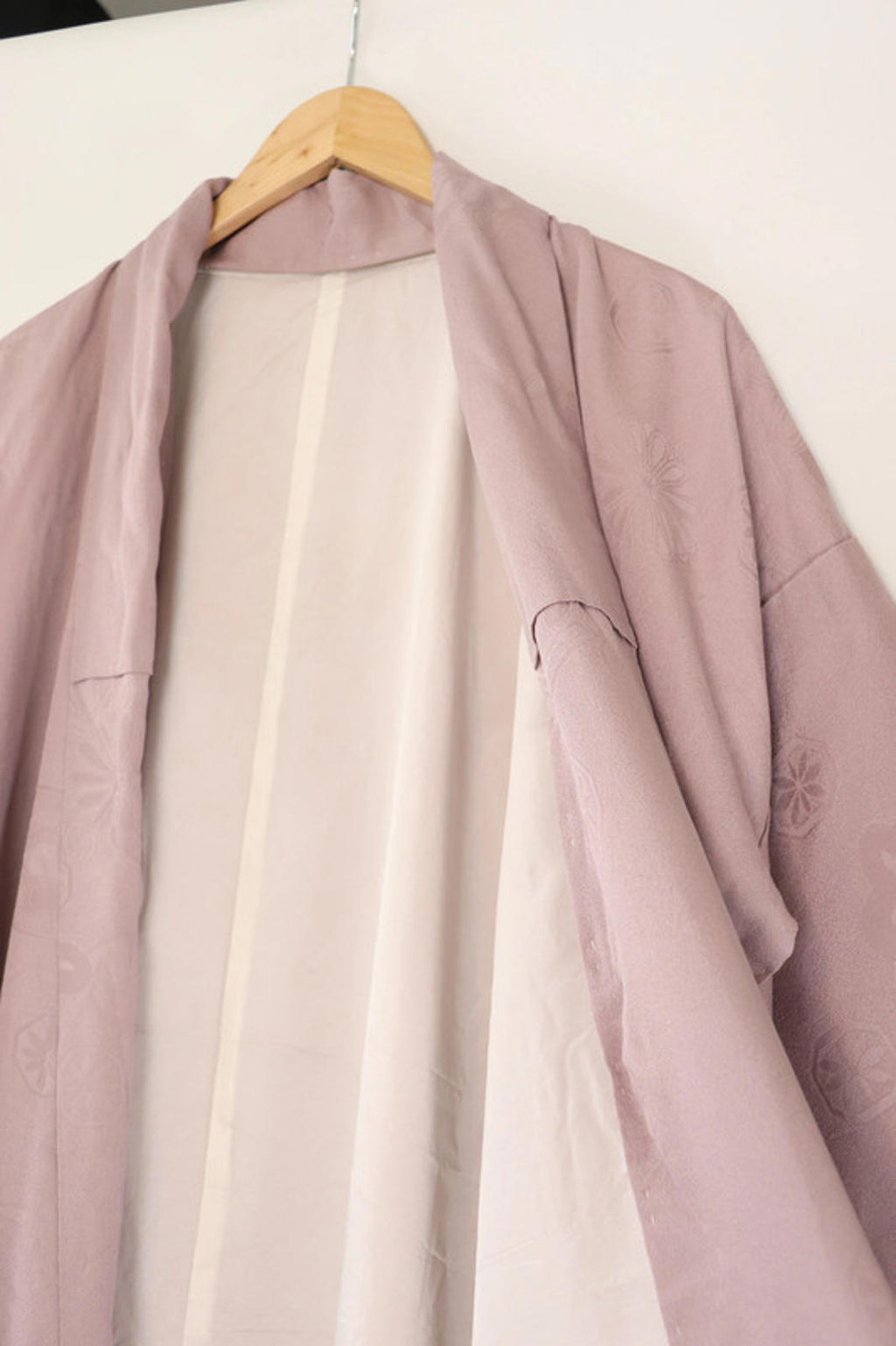 Vintage hand stitched muave/ lavender purple design long Japanese Kimono