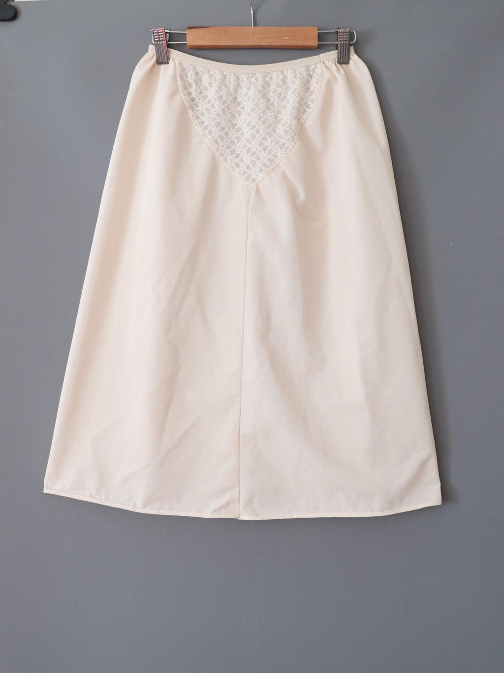 C1980s Vintage ST MICHAEL nylon slip skirt petticoat with lace panels UK 10-12 / 23"-34" waist