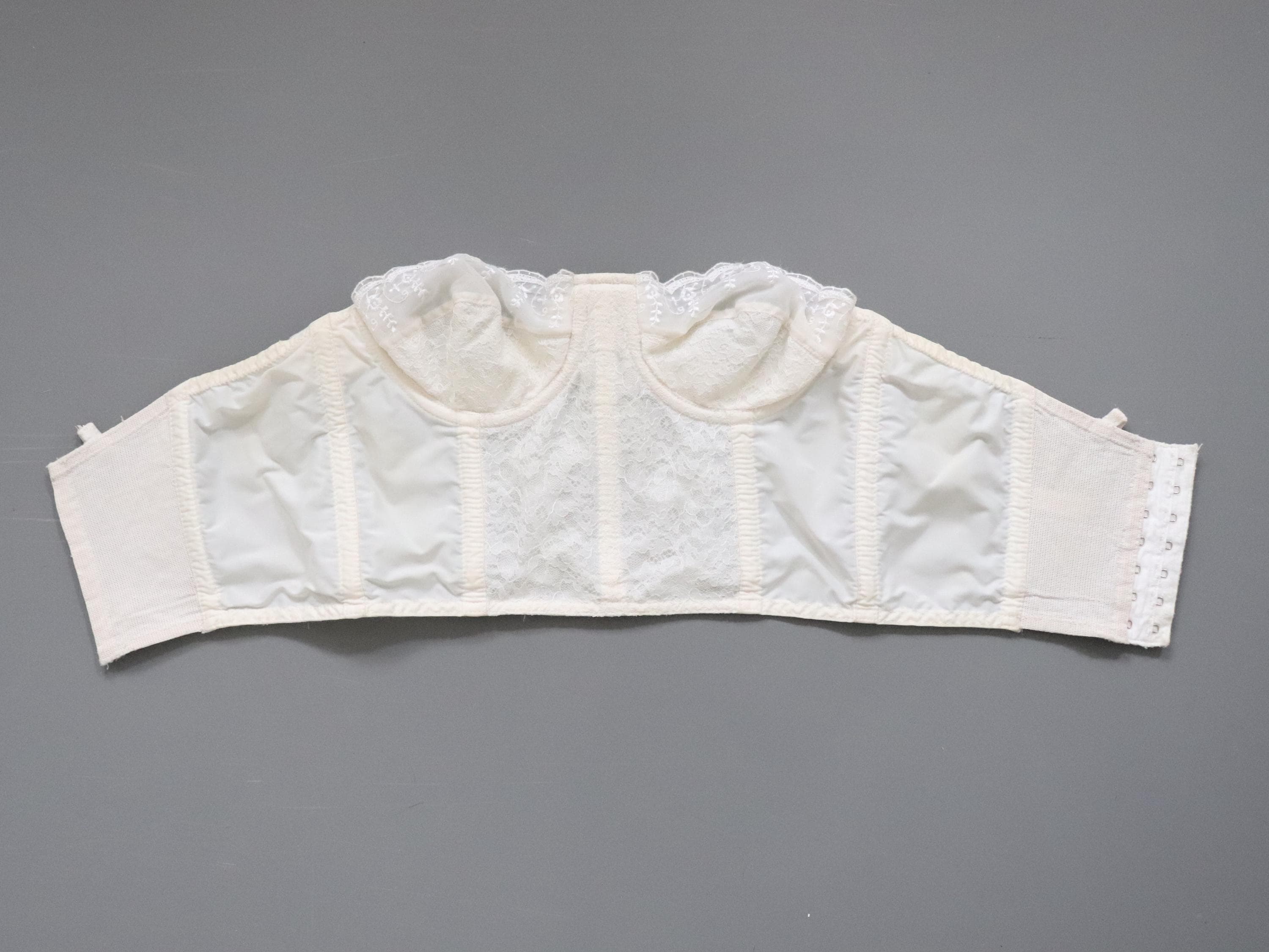 C1950s vintage Spirella longline cupped bustier bra - Underbust 27/28"