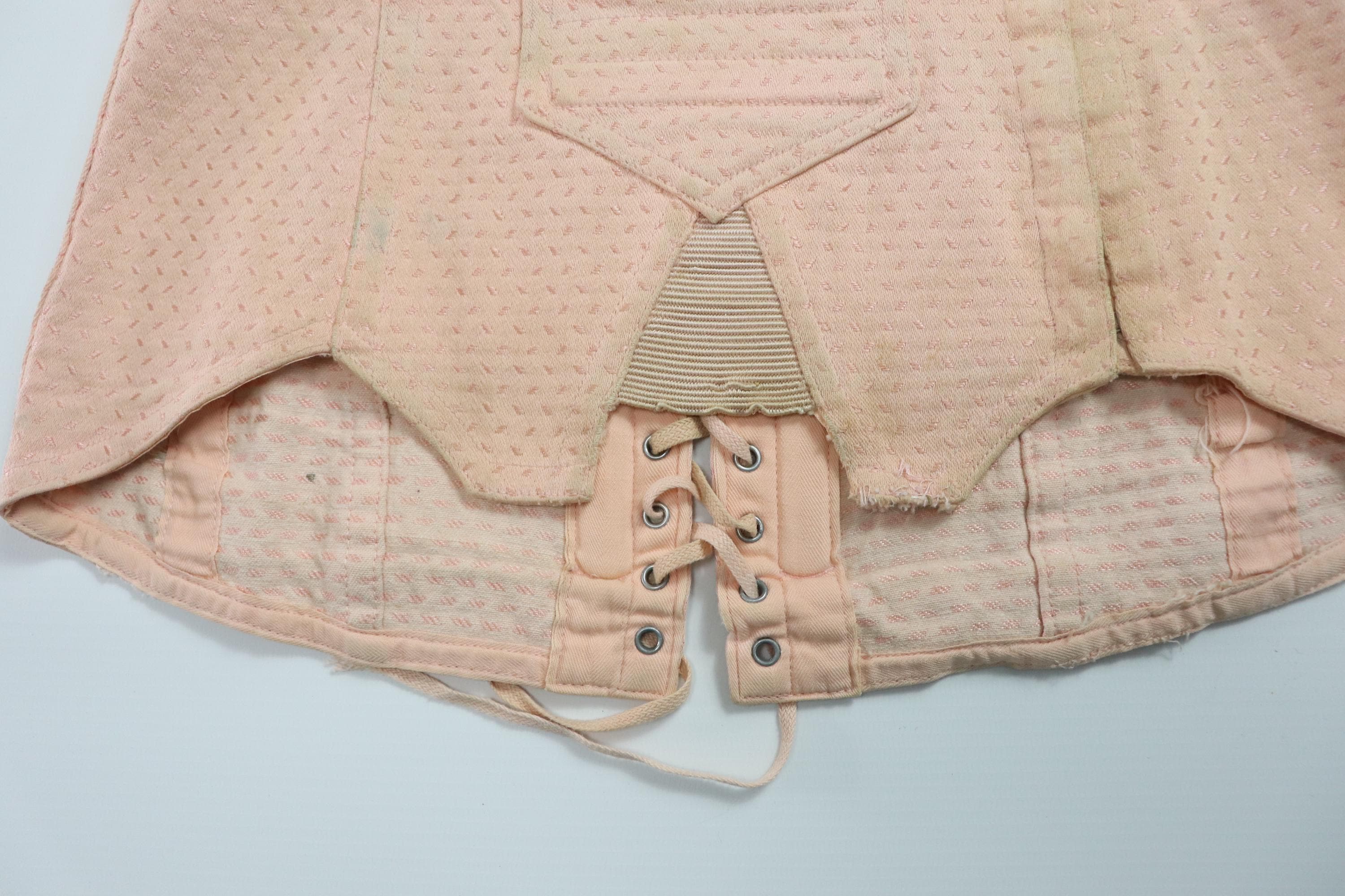 C1930s  1940s vintage corset girdle suspender belt