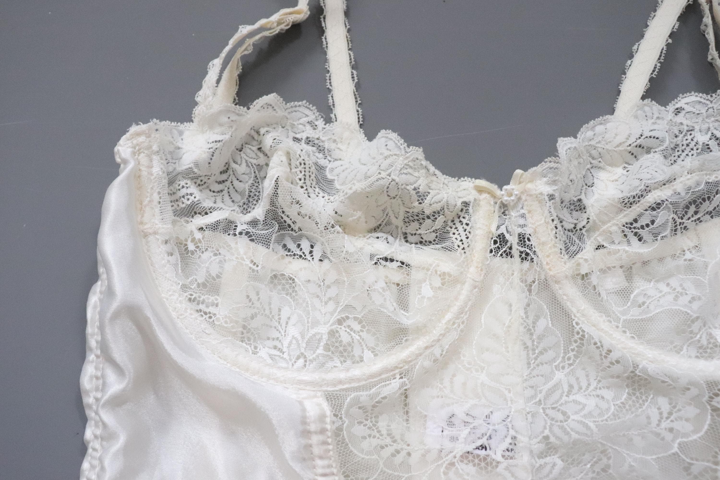 C1980s vintage Ballet International cupped bustier corset, size 38B