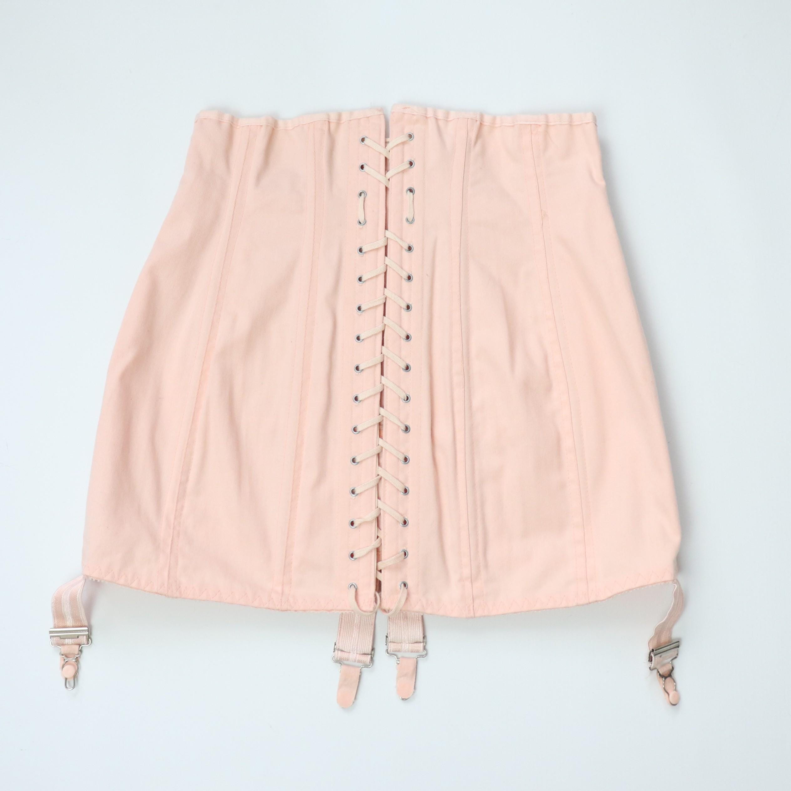 C1970s vintage Twilfit pale pink corset girdle with inner support band and discreet busk fastening - 29-30" WAIST