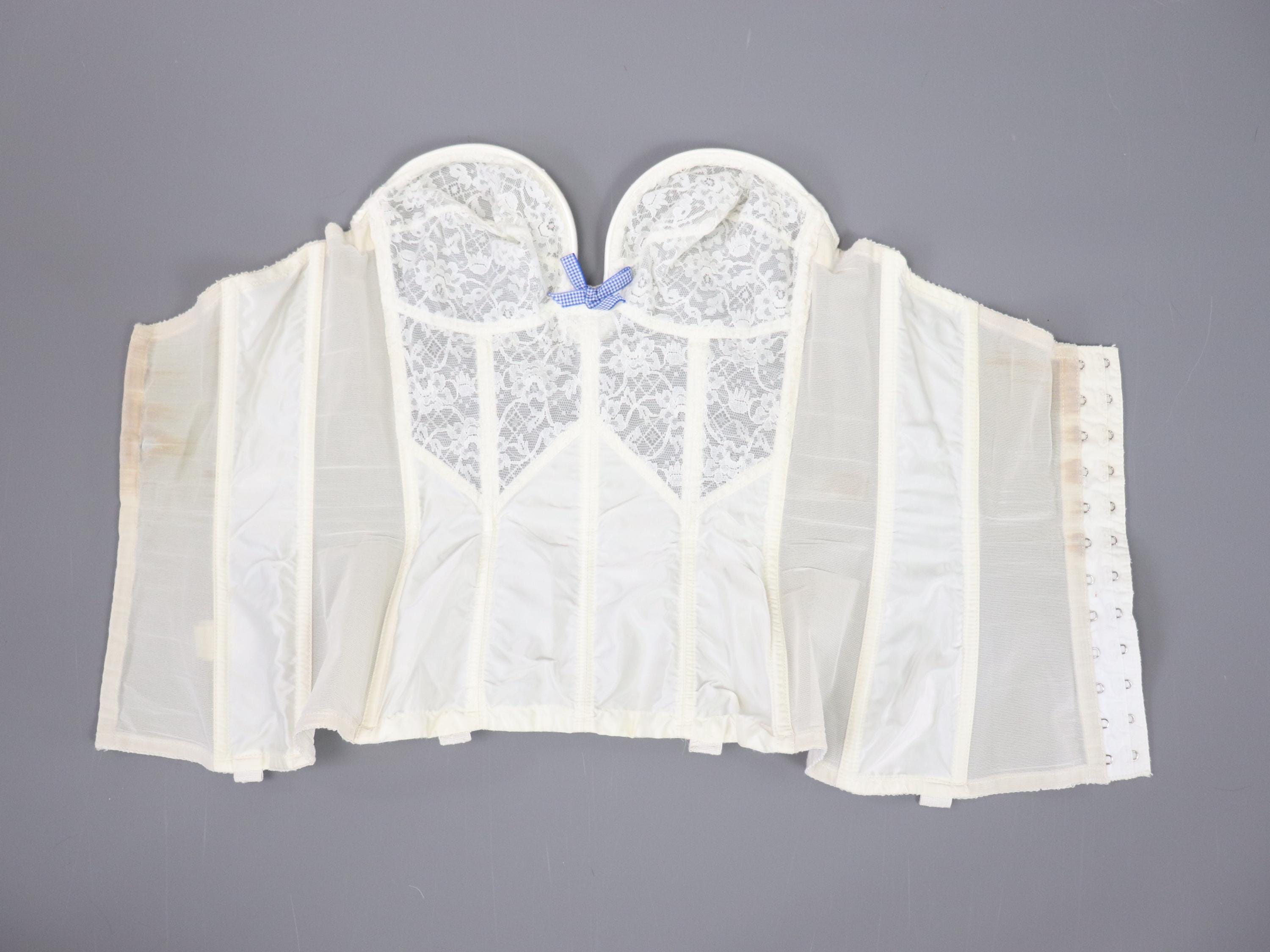 C1950s vintage Lady Marlene cream lace overwire bustier corset, style 960 size 34B
