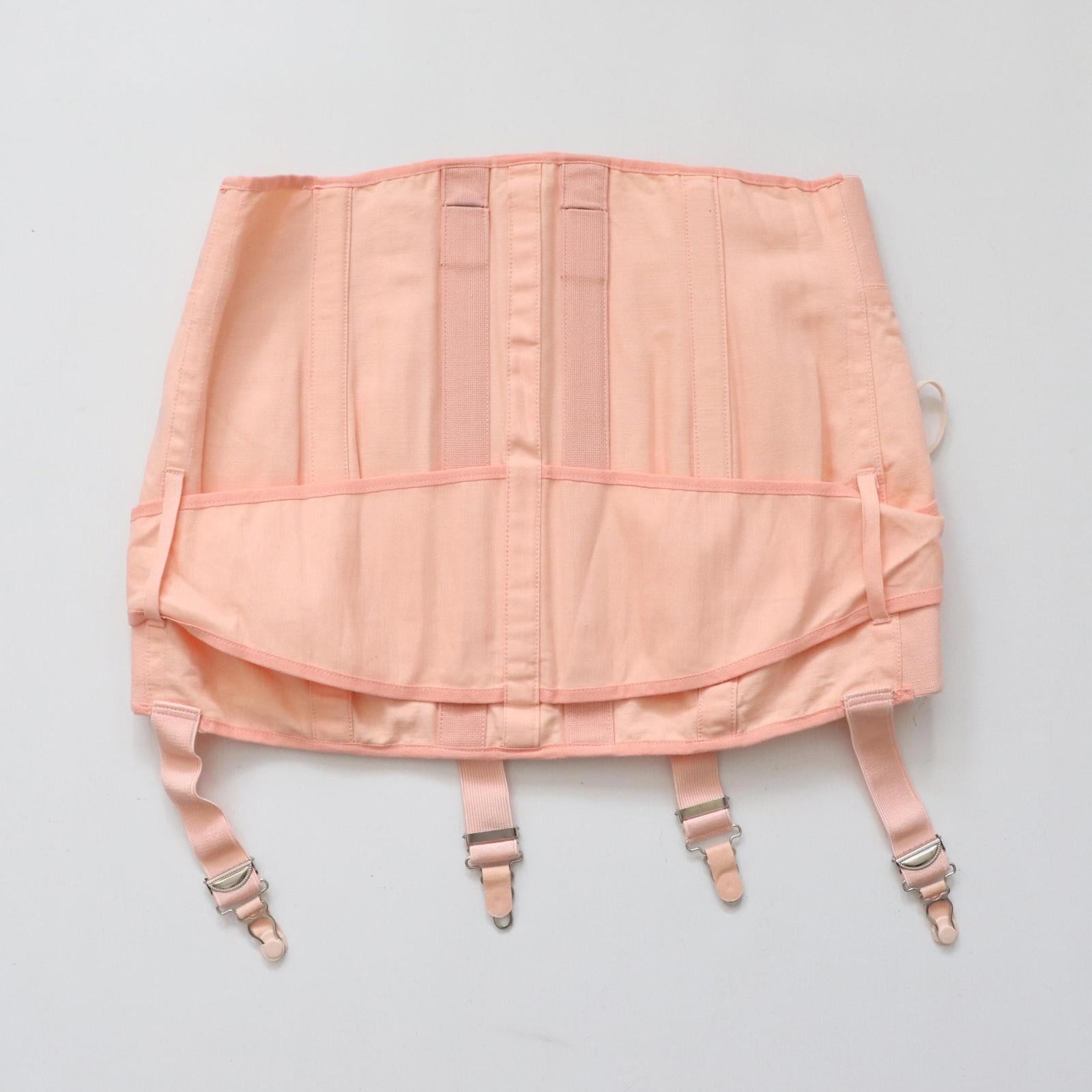 C1980s vintage pink D ROSE corset girdle -  SIZE - 32 inches waist