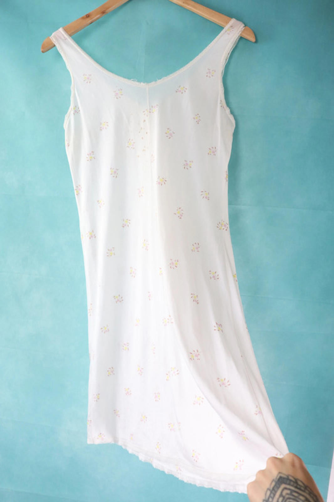 vintage white floral print slip dress/ nightie - chest 34" circumference