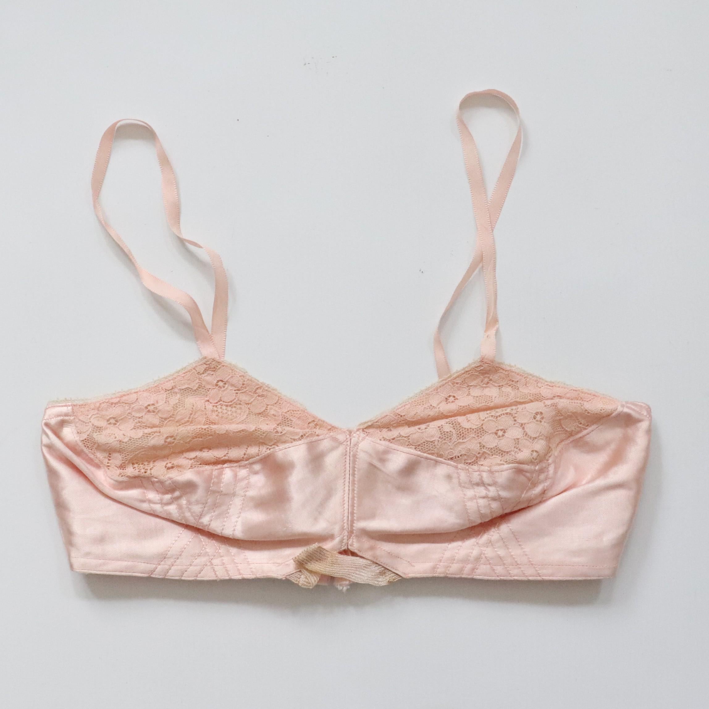 C1930s vintage lingerie, peach pink satin soft cup bra - Underbust 24-26"