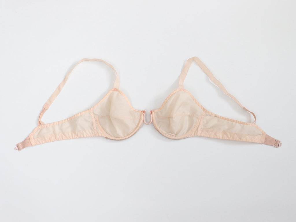 C1950s vintage french lingerie, peach pink monowire bra,