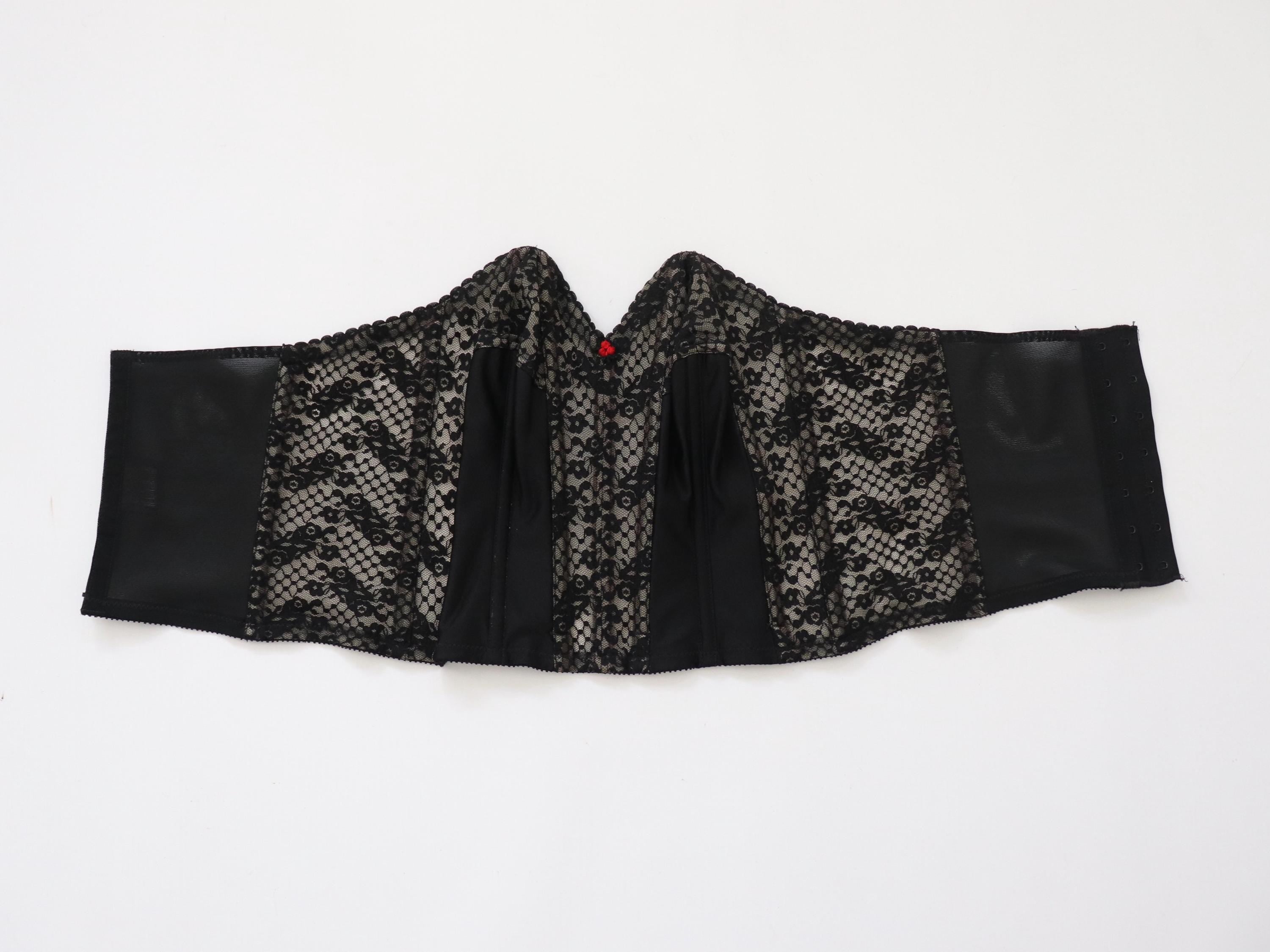 C1970s vintage Lady Marlene longline bustier bra, style 161 - size 36B