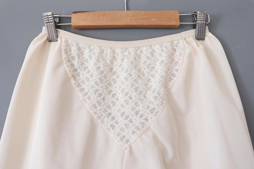 C1980s Vintage ST MICHAEL nylon slip skirt petticoat with lace panels UK 10-12 / 23"-34" waist