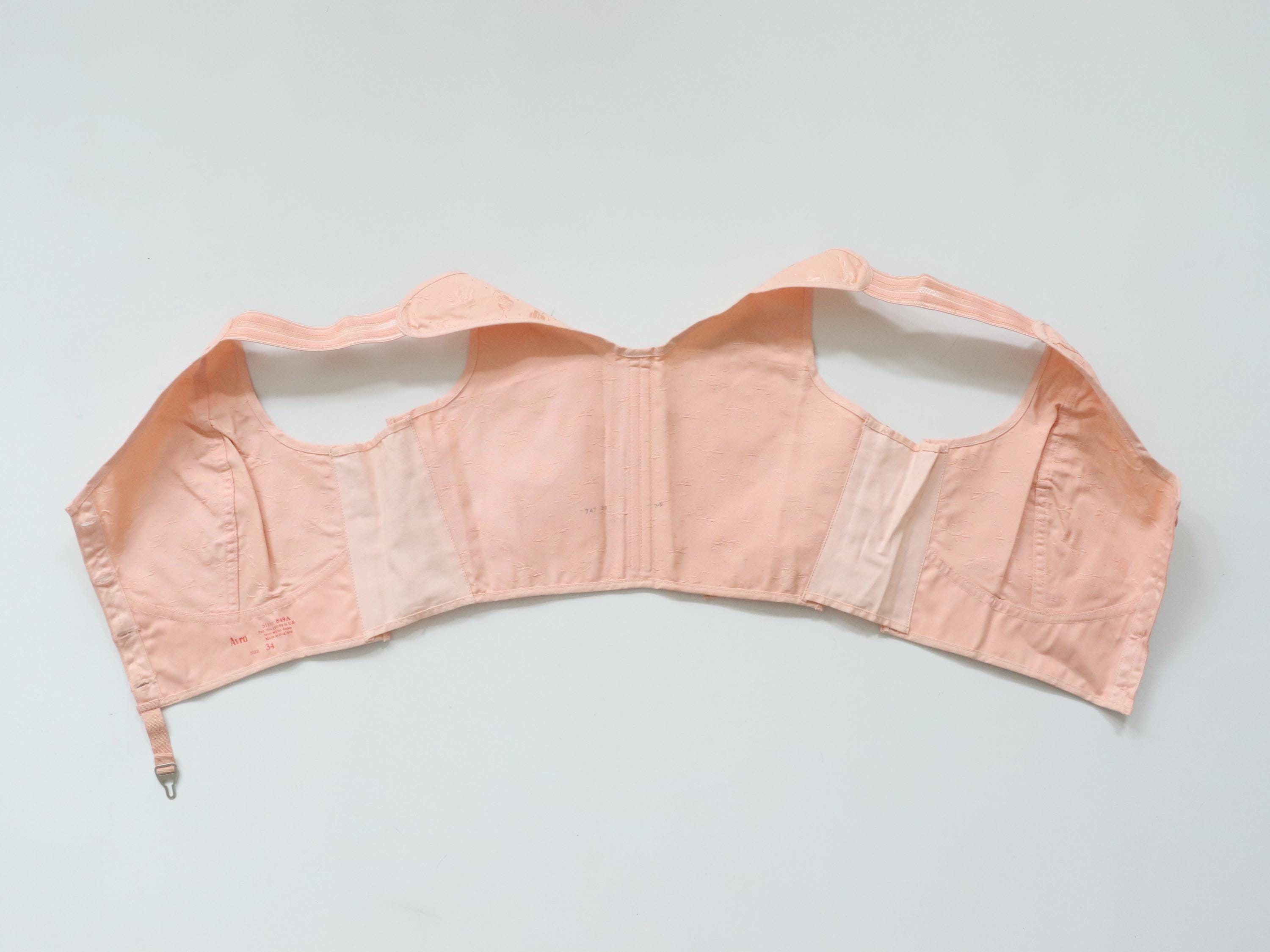 C1940 vintage Avro pink fan laced longline bra - style 849A - size 34